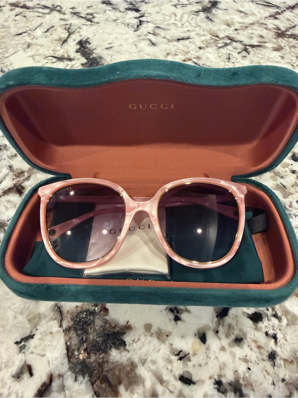 NEW Gucci Sunglasses